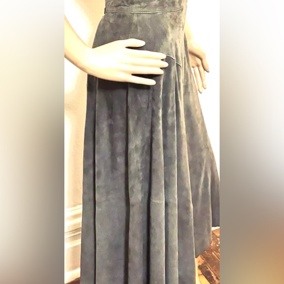 Elegant genuine suede A-Line Maxi Skirt - Picture 1 of 8